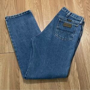 Wrangler George Strait Men’s 34x34 (33x33) Cowboy Cut Jeans Medium Blue Denim